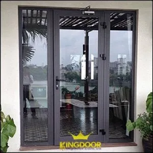 Cửa Nhựa Giả Gỗ Toilet