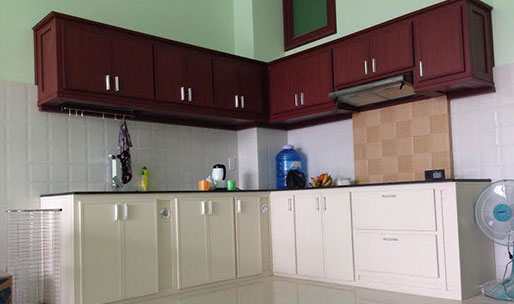 Cửa Nhựa Giả Gỗ Toilet