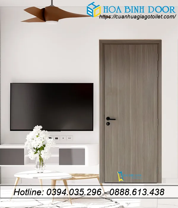 cua-nhua-gia-go-2022-cua-go-cong-nghiep-tai-tp-hcm