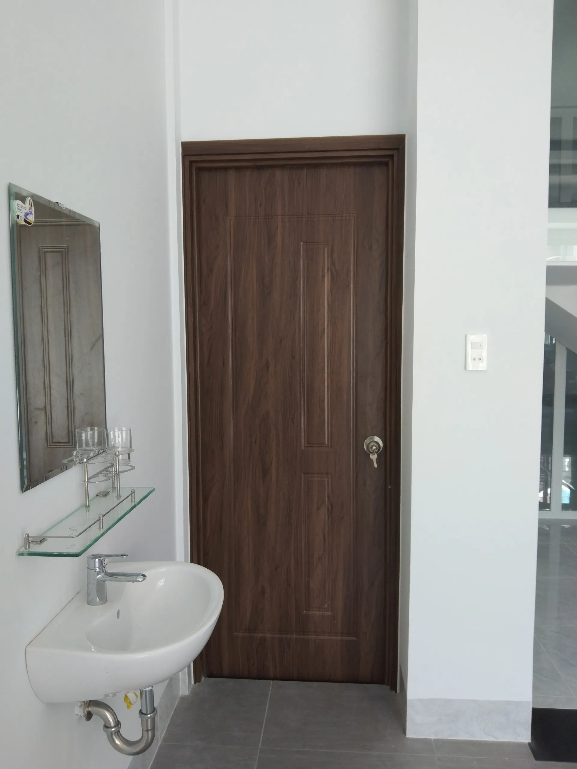 CỬA NHỰA GỖ COMPOSITE
