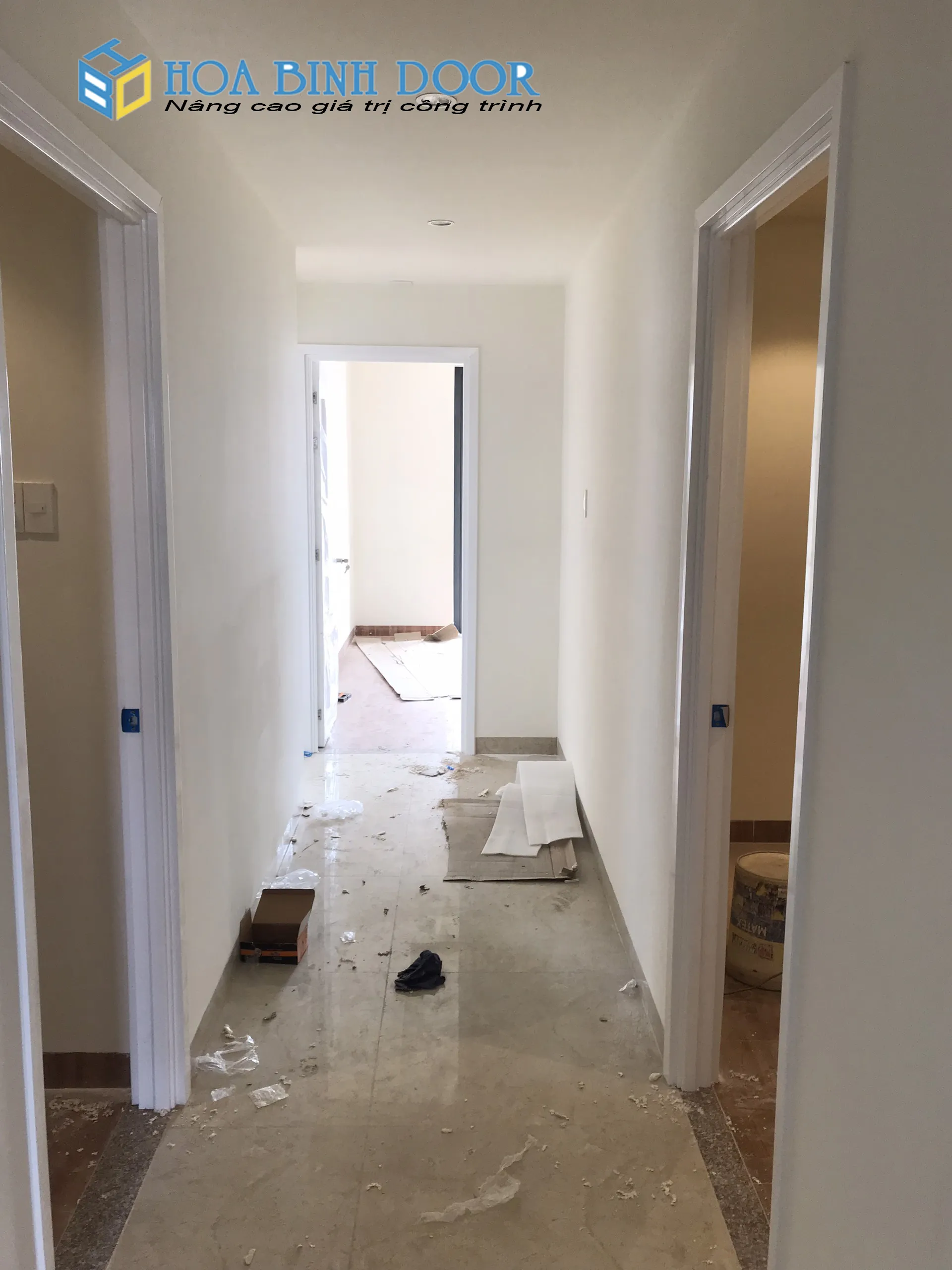 Cửa gỗ nhựa tân cổ điển