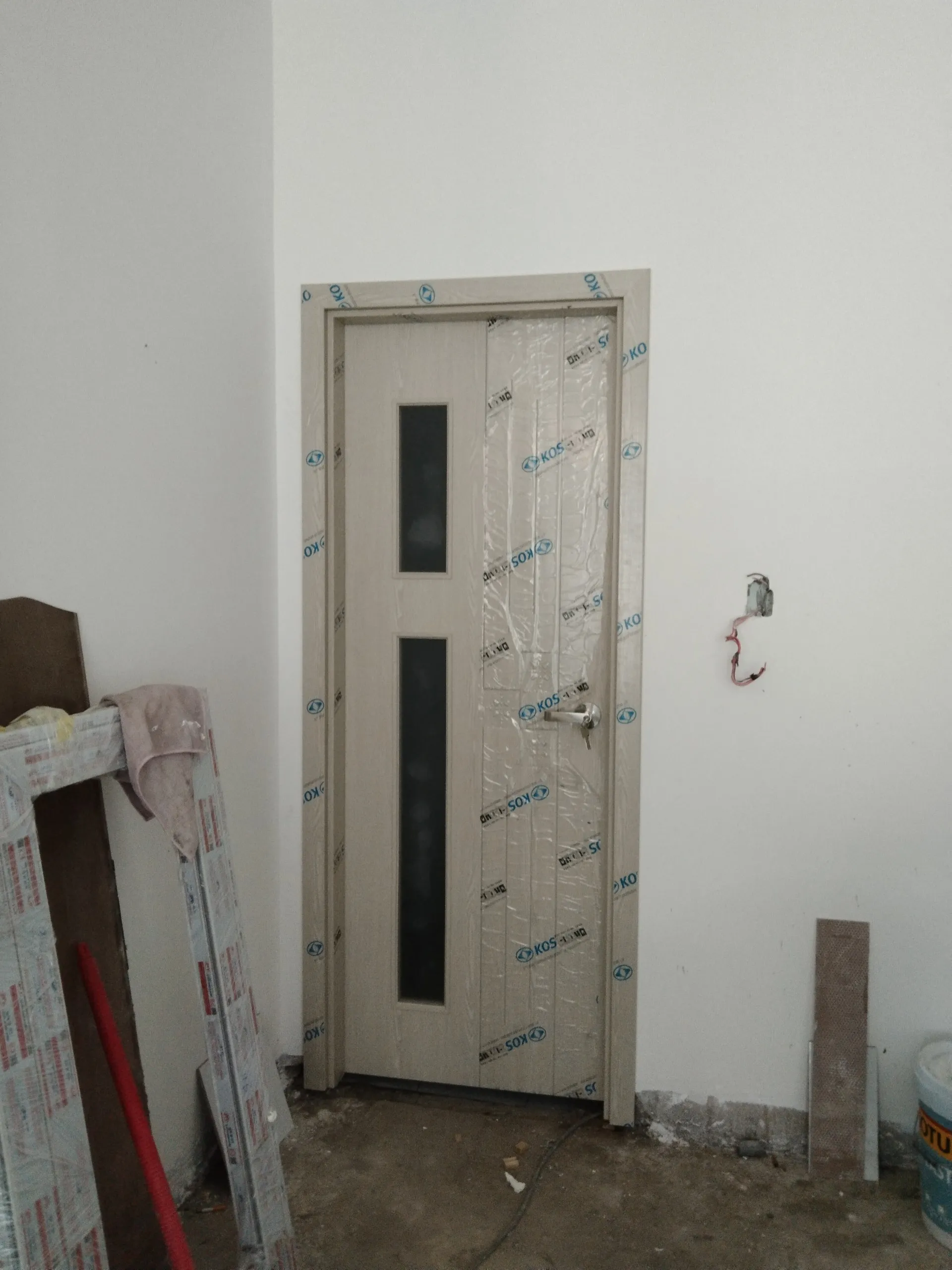 cấu tạo cửa nhựa abs