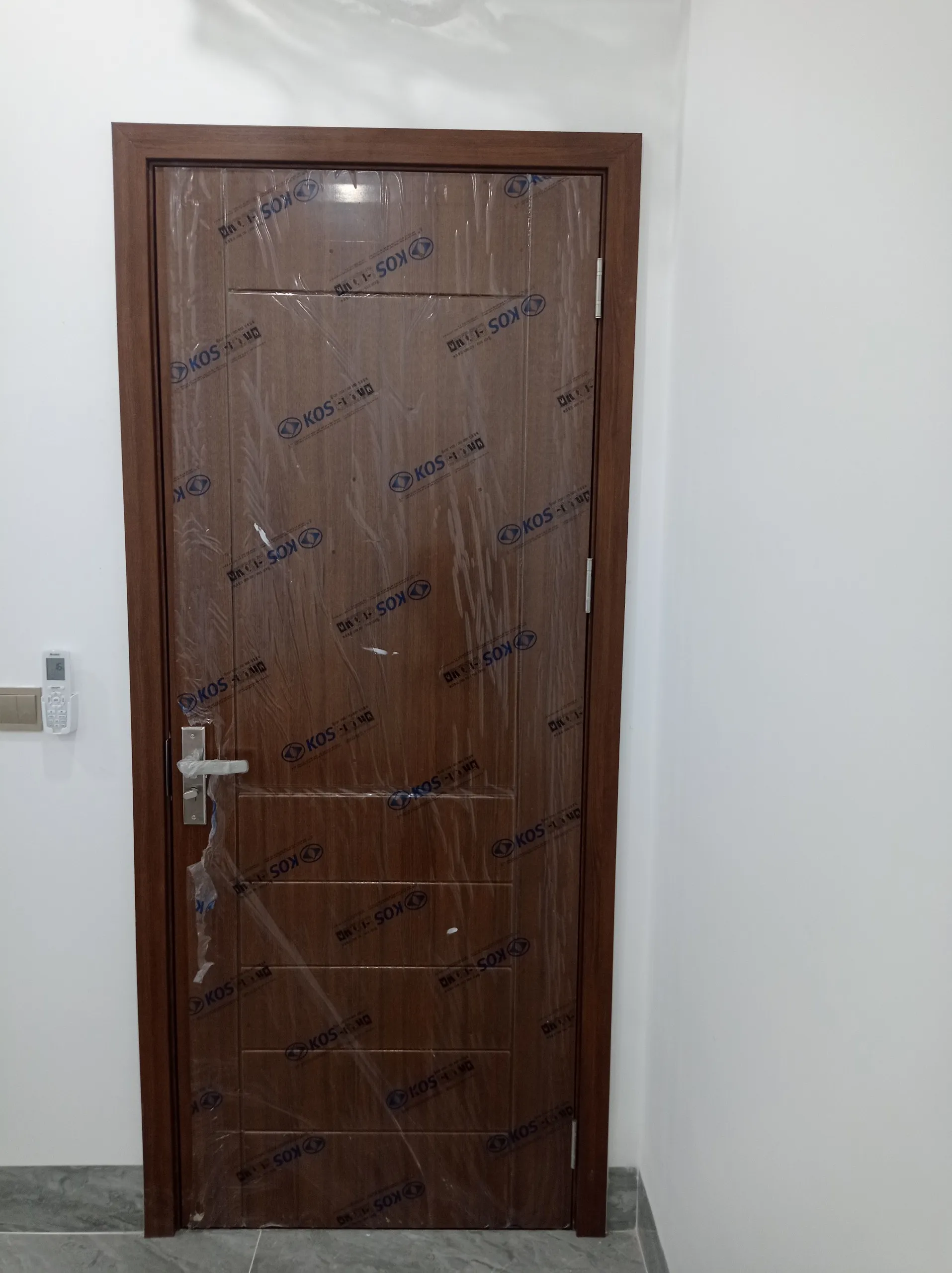 CÁC DÒNG CỬA NHỰA THÔNG DỤNG HIỆN NAY