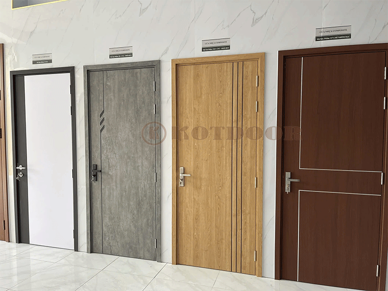 cửa nhựa composite tại bà điểm